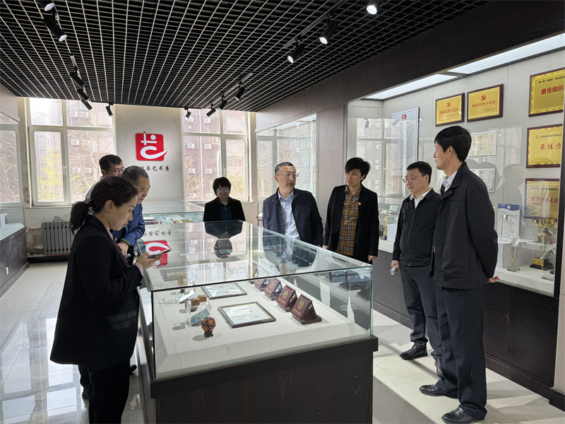 辽宁省文联副主席林嵒到beat365调研3