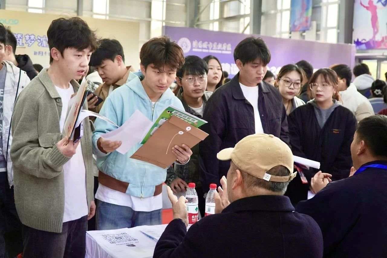 01d260bb87d6692f8e67334b813c4818