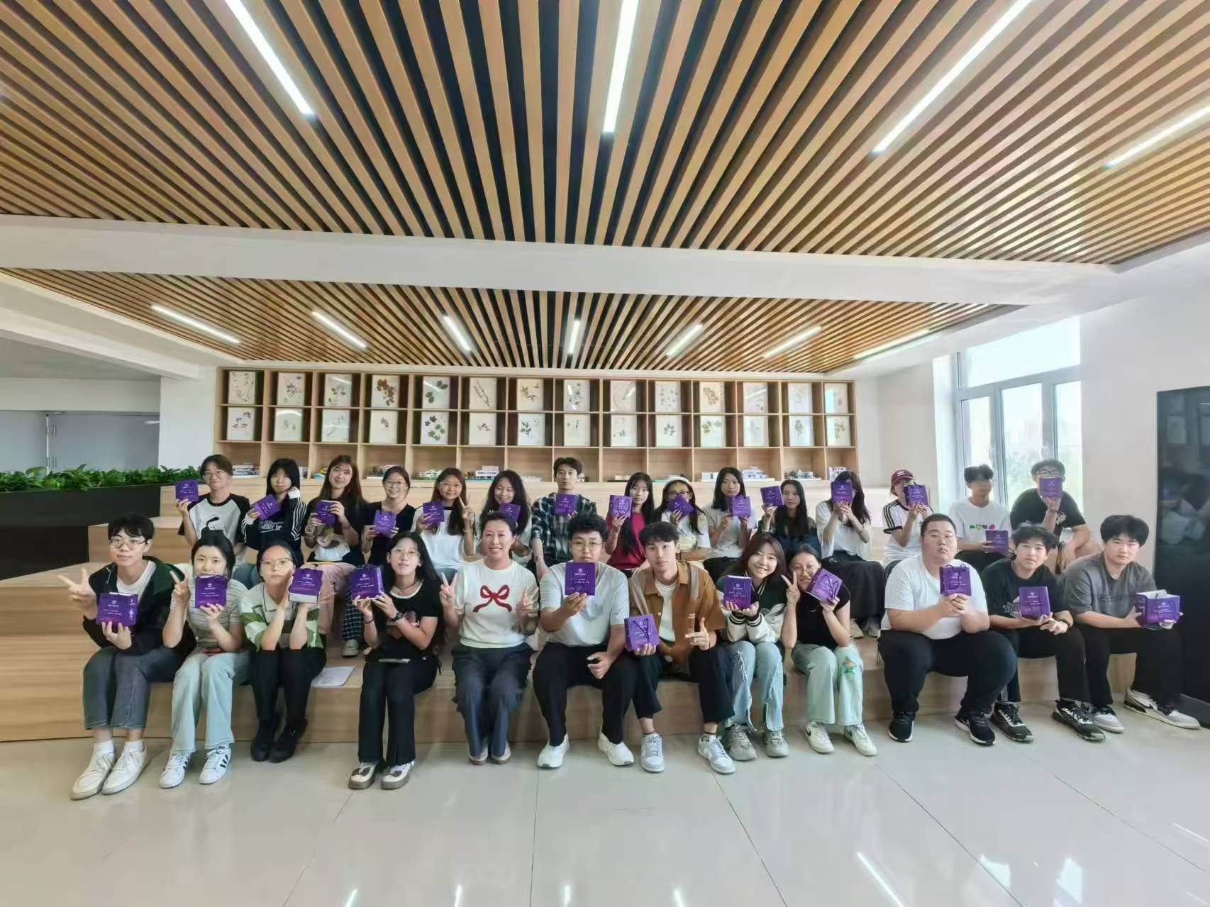 46c56b550678d51bf240bd999c37577