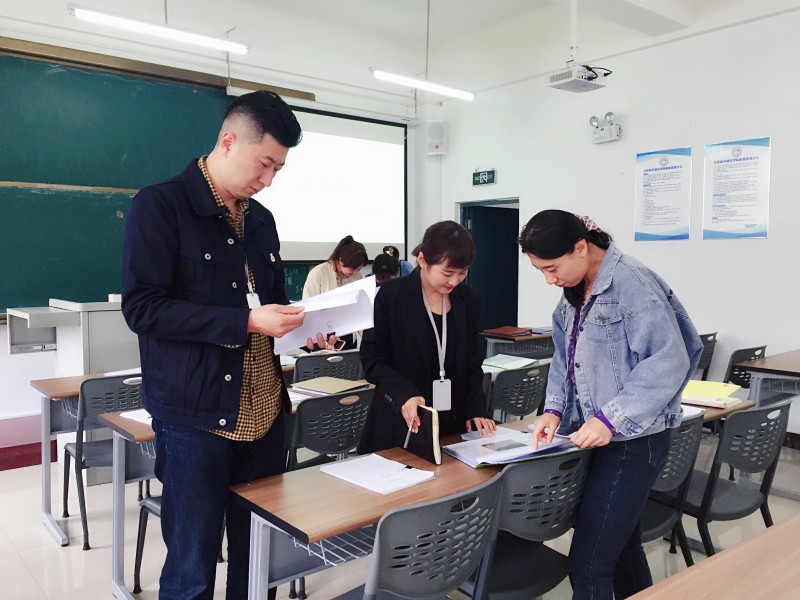 设计与艺术系举办教案评比沙龙活动8