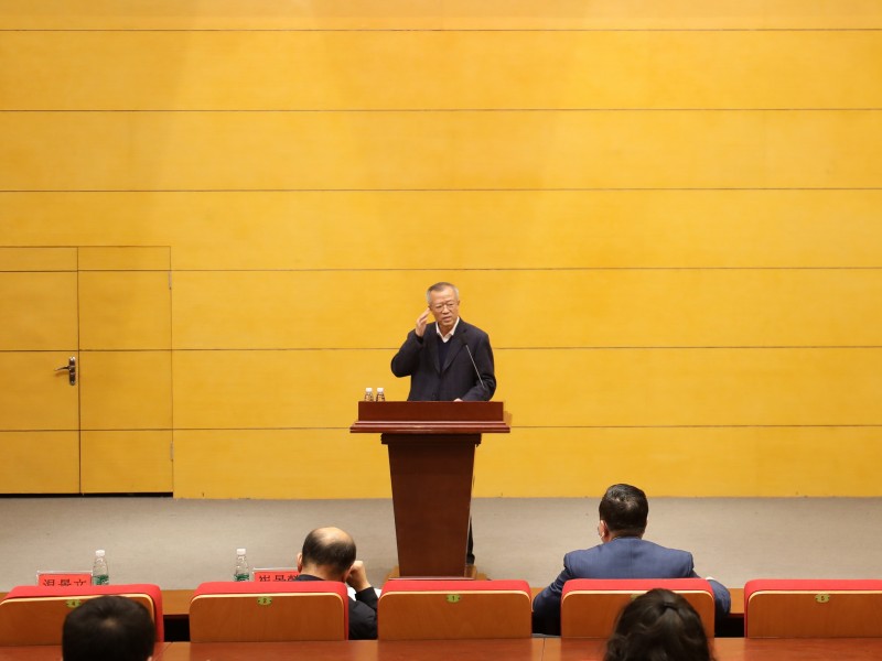 2已发-学校新闻-党群-学校召开中层干部会议部署迎评工作